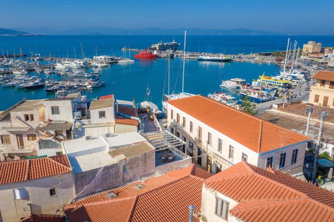 The Roof - Flat Sea View In Aegina Town Lägenhet Exteriör bild