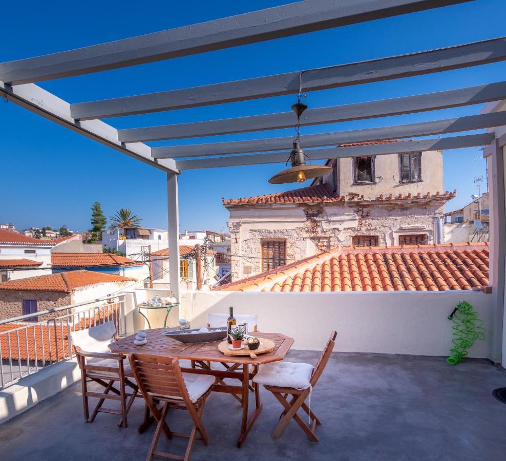 The Roof - Flat Sea View In Aegina Town Lägenhet Exteriör bild