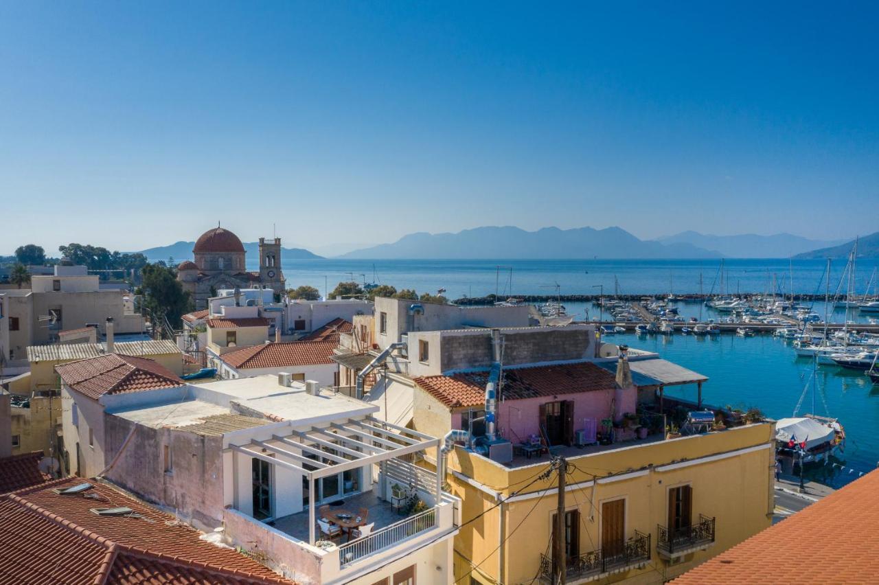 The Roof - Flat Sea View In Aegina Town Lägenhet Exteriör bild
