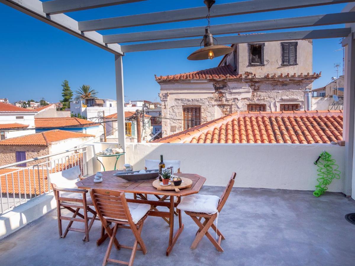 The Roof - Flat Sea View In Aegina Town Lägenhet Exteriör bild